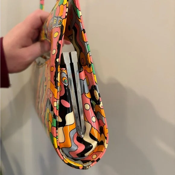 ❤️SOLD❤️ Stuart Weitzman Top Handle/Crossbody Bag - Picture 5 of 7